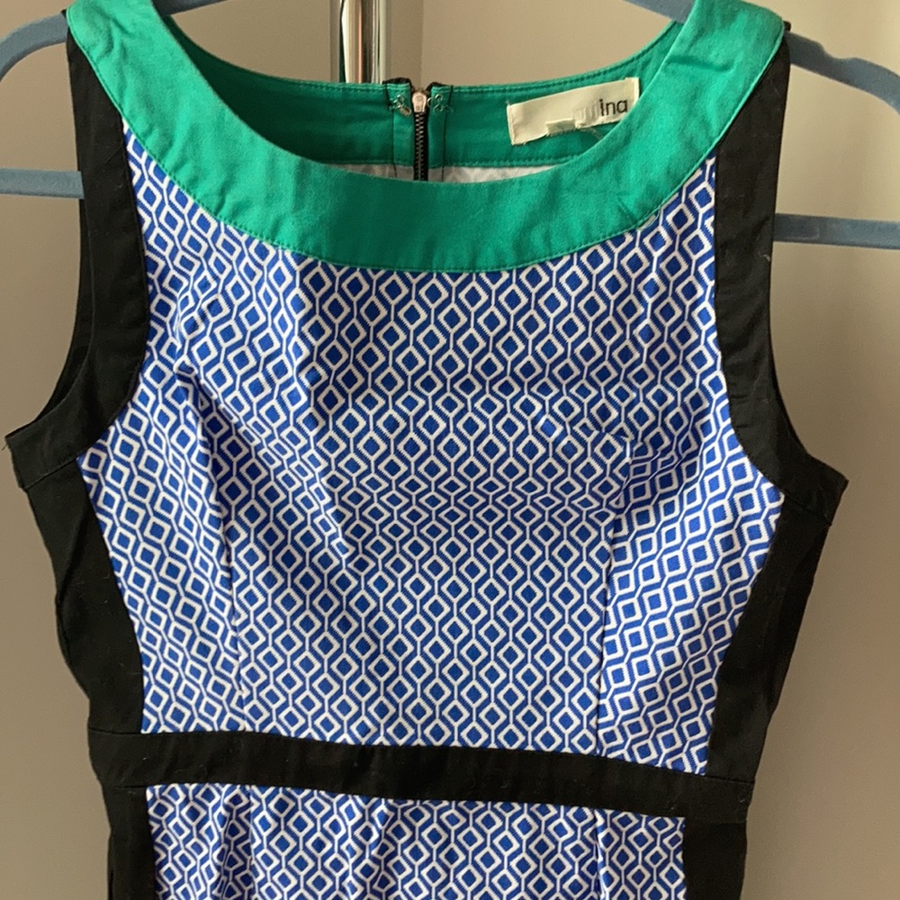 Dress - Picture 2 of 5